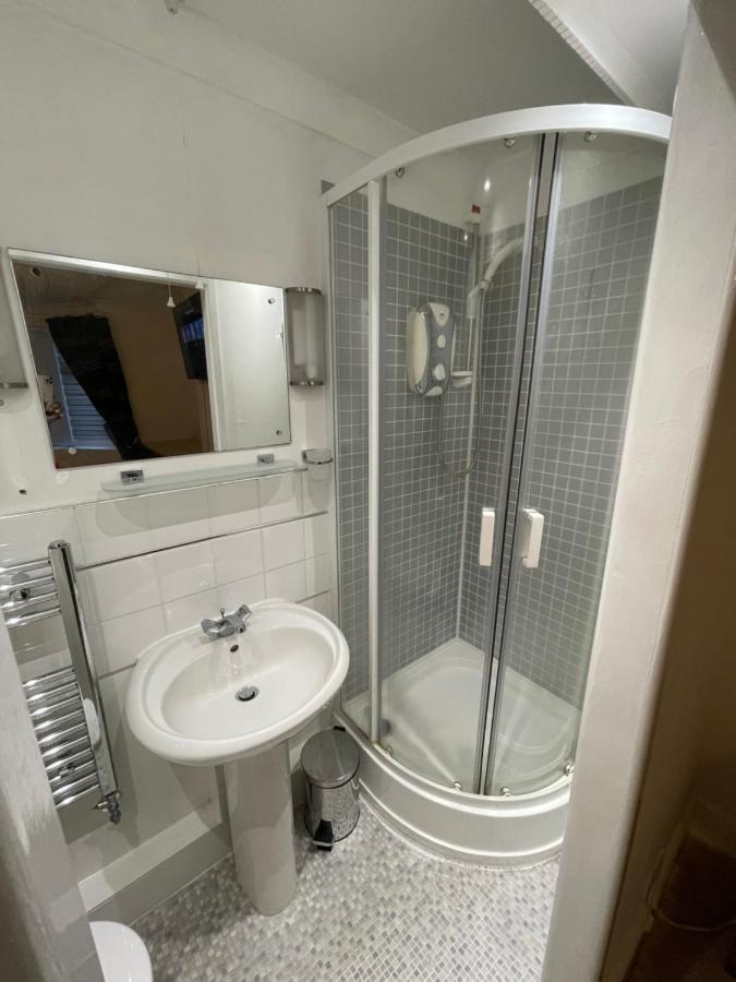Alder En-Suites Self-Catering With Private Shower 1 Southampton Eksteriør billede